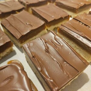 millionaires-shortbread-slices